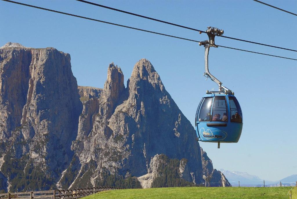 Piccolo Hotel Sciliar Alpe Di Siusi Εξωτερικό φωτογραφία